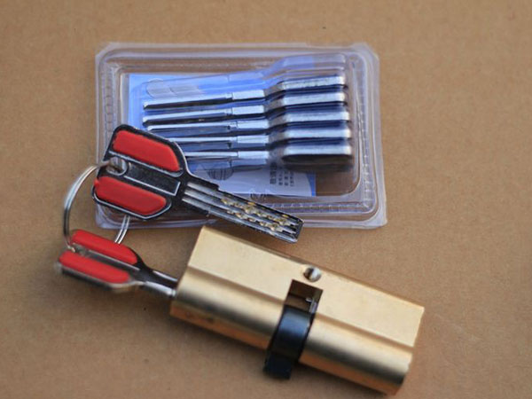 筠连24小时上门开锁公司